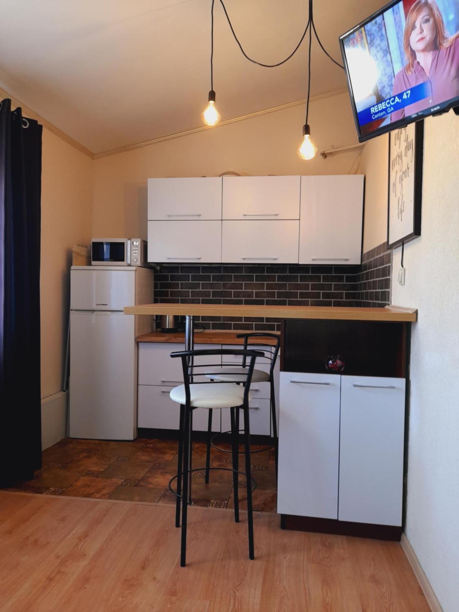 Studio Apartments In Center Mini 5 Поверх Без Ліфту Ivano-Frankivsk Bilik gambar