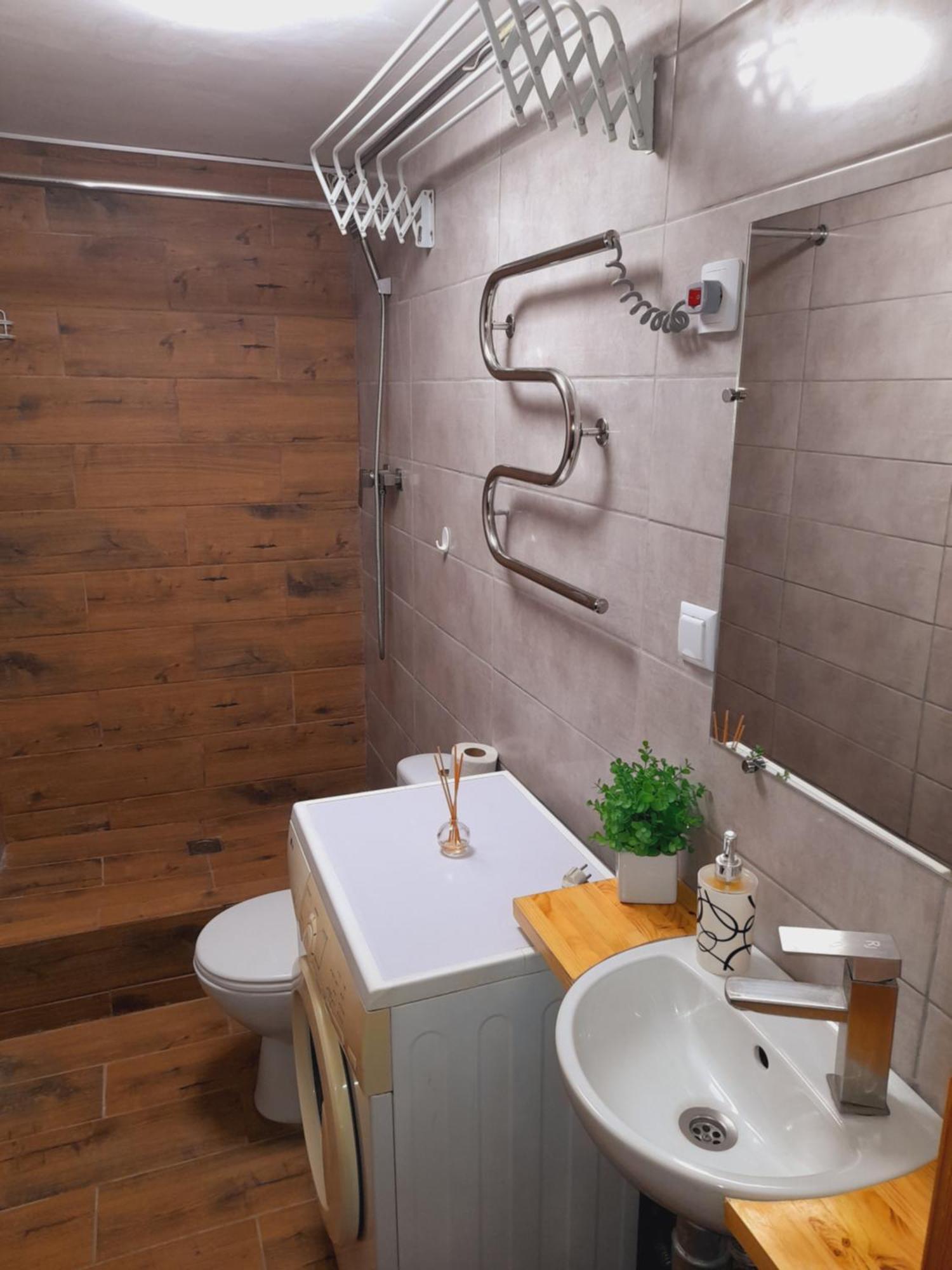 Studio Apartments In Center Mini 5 Поверх Без Ліфту Ivano-Frankivsk Bilik gambar